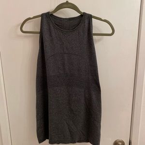 Lululemon High Neck Tech Tank - size 12